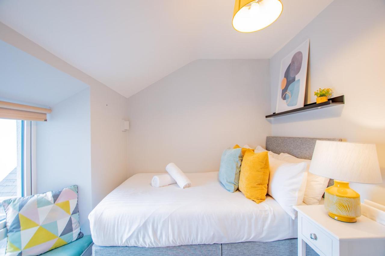 Cosy Retreat In The City Centre ゴールウェイ エクステリア 写真