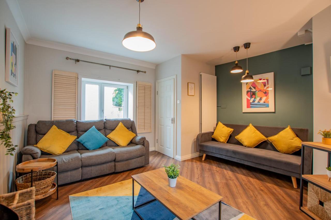 Cosy Retreat In The City Centre ゴールウェイ エクステリア 写真